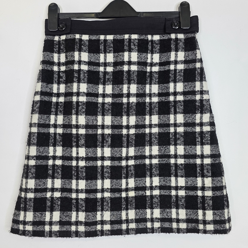 Escada Sport Plaid B&W wool knee length skirt